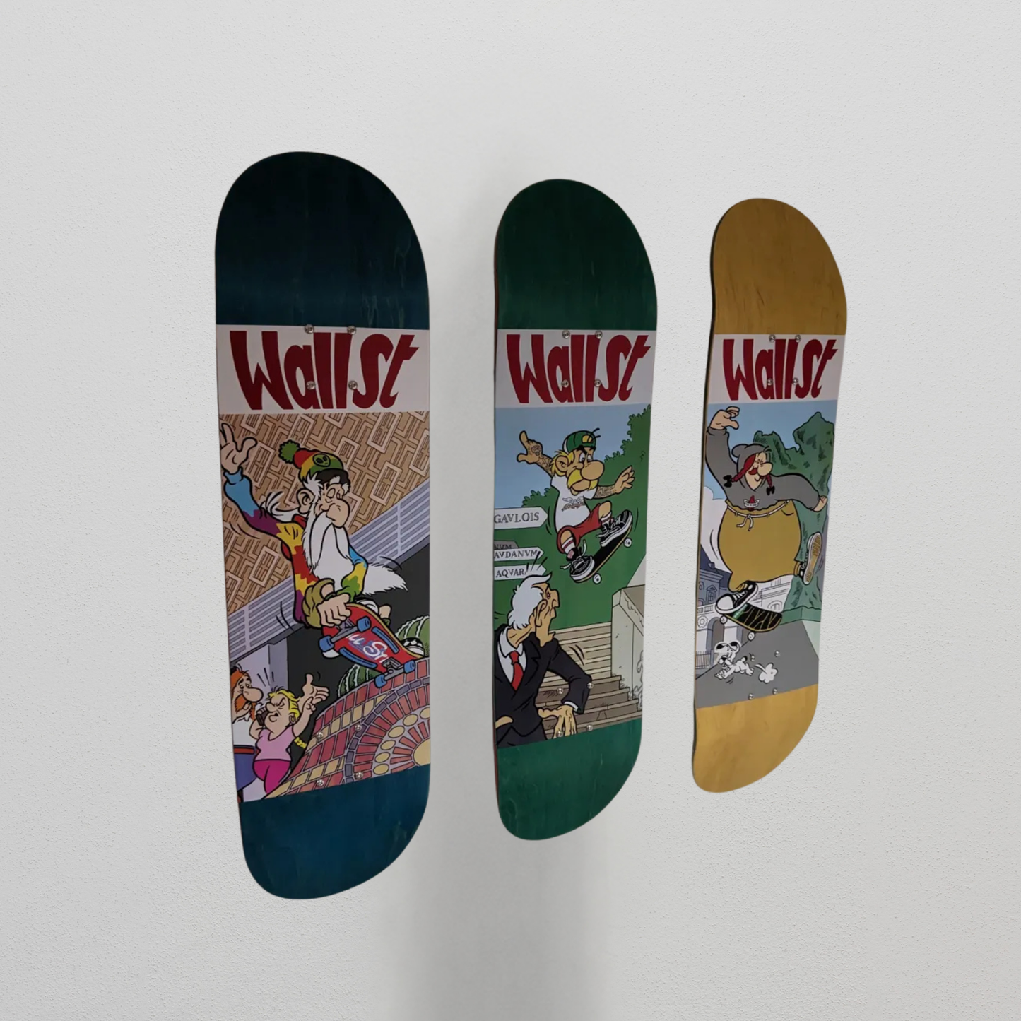 Nástěnný držák na skateboard